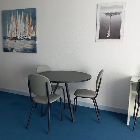 Grand Studio Vue Mer Dans Residence Des 3 Iles Pres De La Thalasso Quiberon Exterior foto
